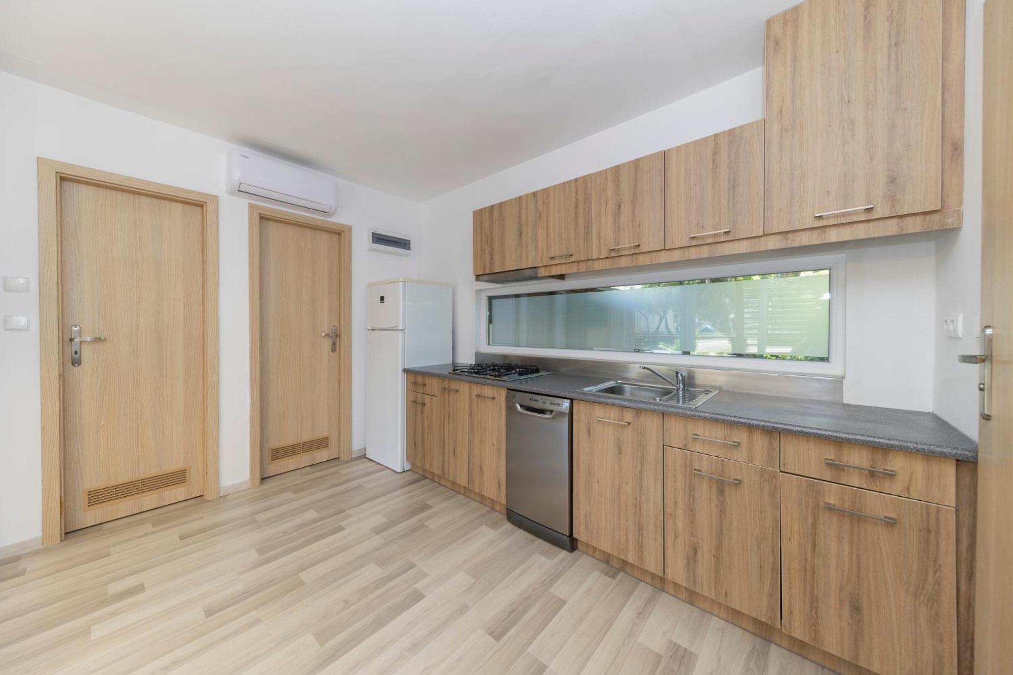 Mobile Houses Selce Luaran gambar